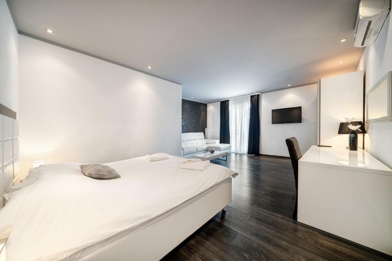 The Suites - Small Luxury Living Водице Экстерьер фото