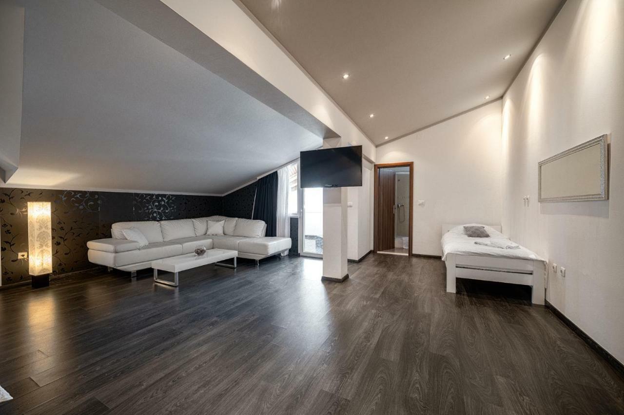 The Suites - Small Luxury Living Водице Экстерьер фото