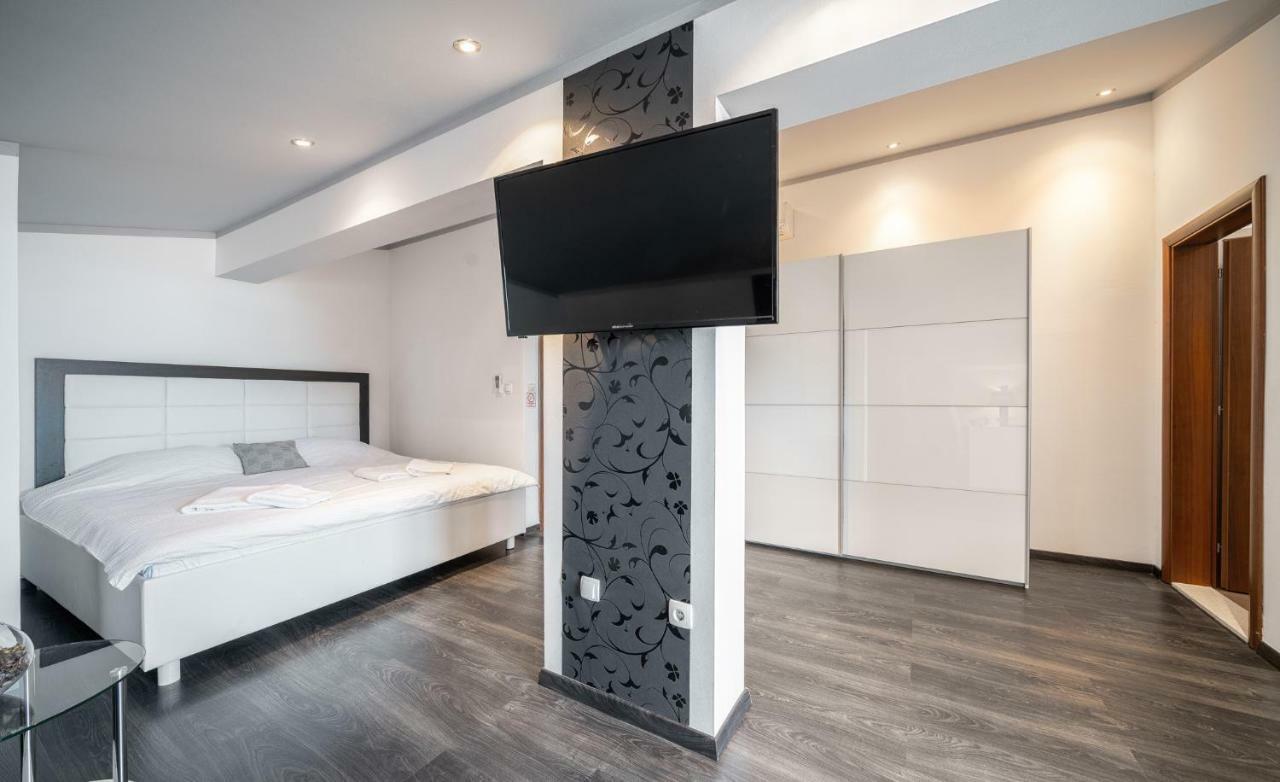 The Suites - Small Luxury Living Водице Экстерьер фото